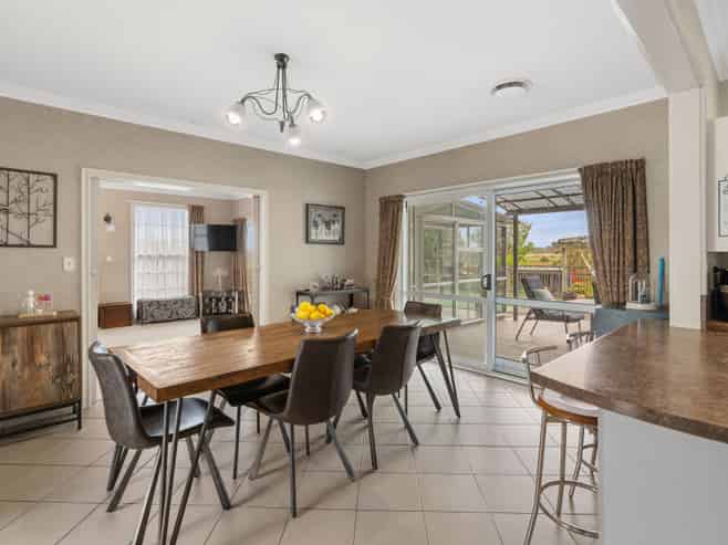 54 Kawiu Road, Levin