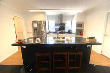 18 Te Punga Road, Wallaceville