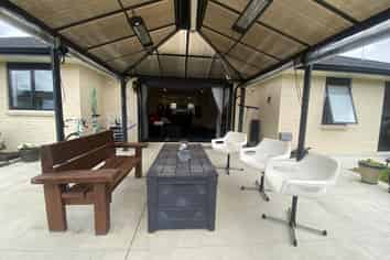 18 Te Punga Road, Wallaceville