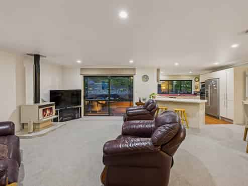 361b Paremoremo Road, Paremoremo