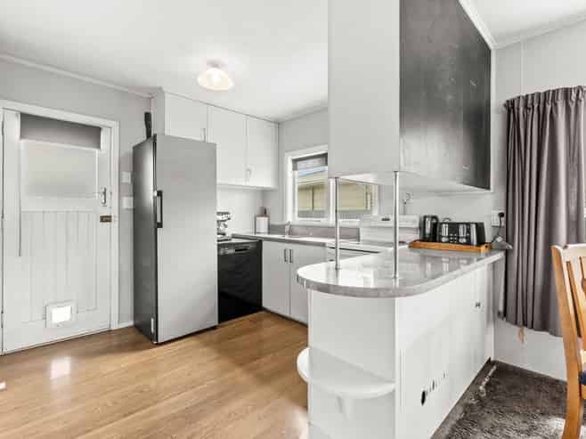 8 Balliol Avenue, Pirimai