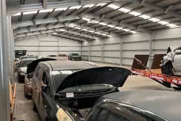 For lease - 560m2 (approx.) storage/warehouse