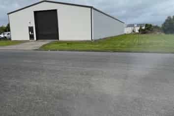 For lease - 560m2 (approx.) storage/warehouse
