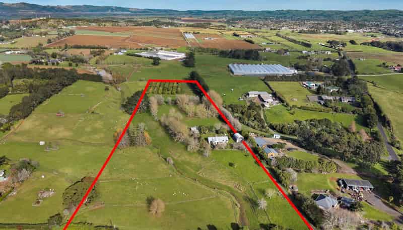 87 Pukeoware Road, Glenbrook