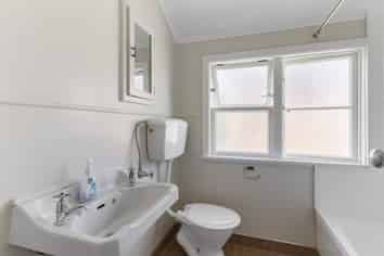 4/2A Domain Street, Devonport