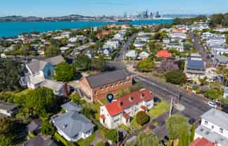 4/2A Domain Street, Devonport