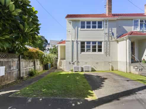 4/2A Domain Street, Devonport