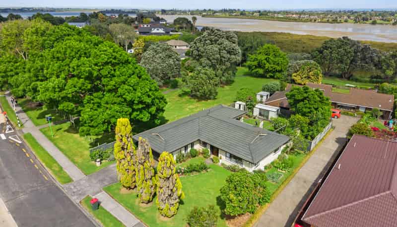 71 Walter Strevens Drive, Conifer Grove