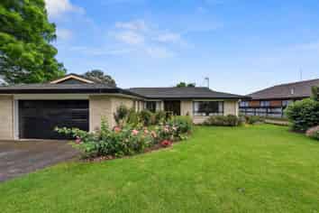 71 Walter Strevens Drive, Conifer Grove