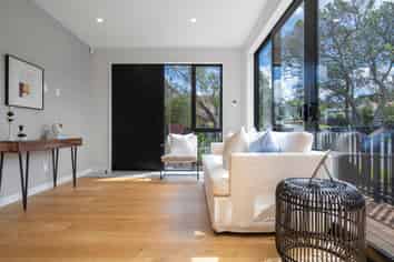 1 Weetman Drive, Browns Bay