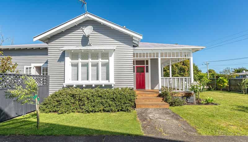 29 Young Street, Whanganui East