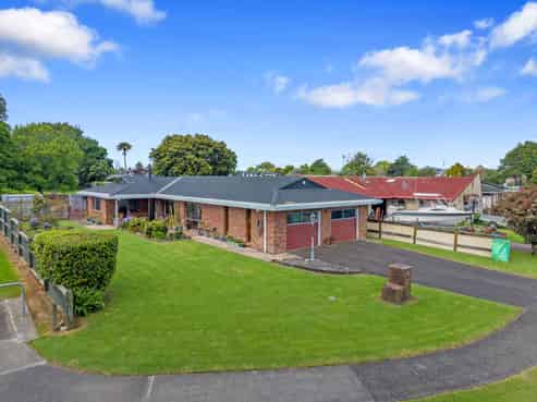 13 Glengowan Place, Conifer Grove