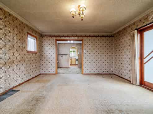 16 Huxley Street, Pahiatua