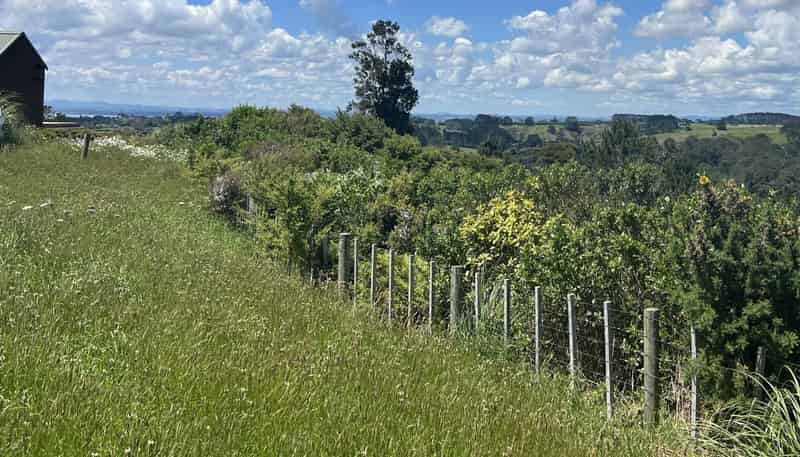 219 Awhitu Central Road, Awhitu