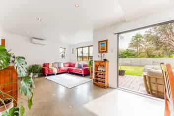 20 Anaru Street, Raumati Beach