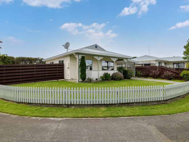 1 Tiller Close, Kelvin Grove