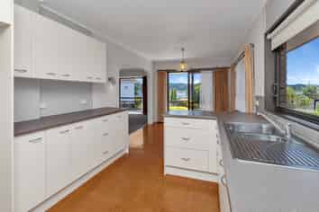 11 Amber Drive, Tikipunga