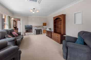 90 Church Street, Onerahi