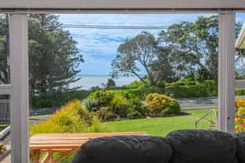 90 Church Street, Onerahi