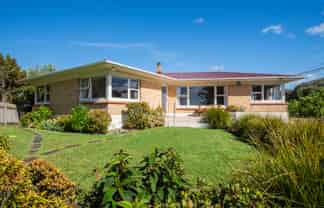 90 Church Street, Onerahi