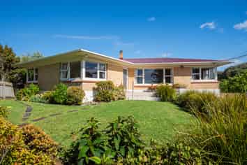 90 Church Street, Onerahi