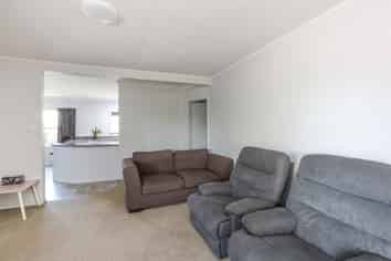 1000 Gordon Road, Raureka