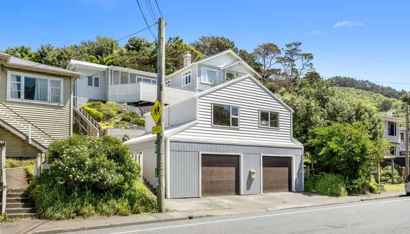 73 Happy Valley Rd, Owhiro Bay