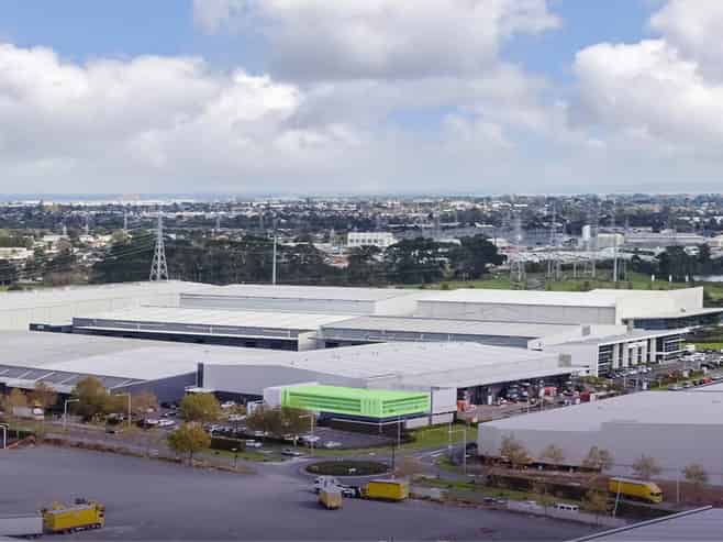 QUALITY OFFICE WITH 25 CAR PARKS
