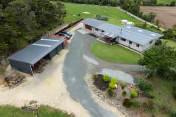 1214 Oruru Road, Peria