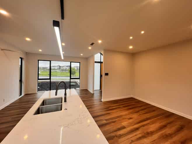 10 Kobe Street, Karaka