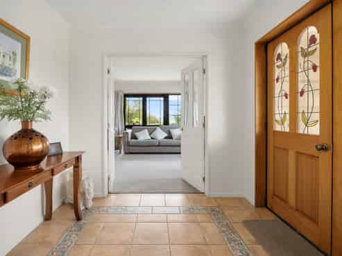 31 Attwood Road, Paremoremo