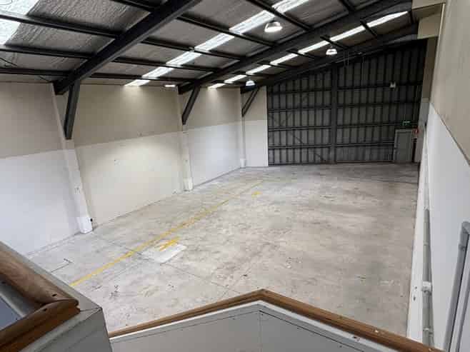 Affordable industrial warehouse available now