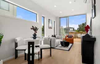 8 Clensmore Place, Torbay