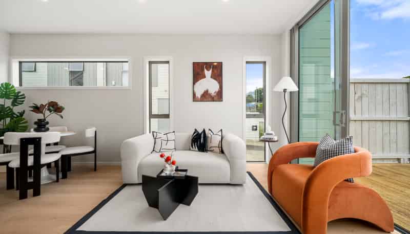 8 Clensmore Place, Torbay