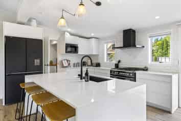 4 Kathleen Place, Rainbow Point