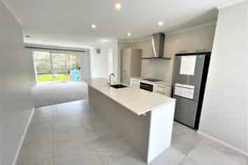 Auckland - Address withheld