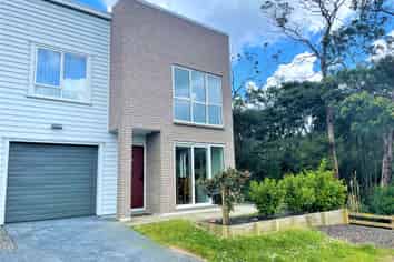 Auckland - Address withheld