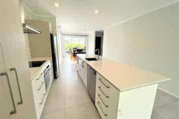 Auckland - Address withheld