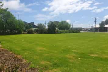 Land Bell Block For Lease