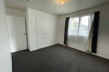 Auckland - Address withheld