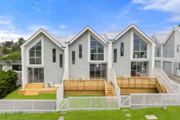 6/8 Clensmore Place, Torbay