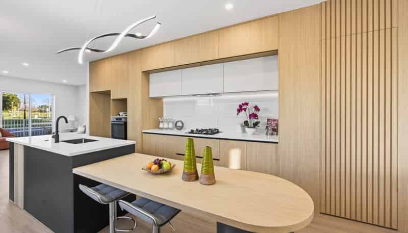 101 Tributary Parade, Karaka