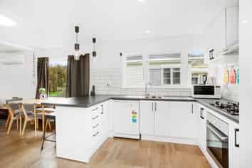 11 Russell Road, Wainuiomata