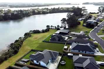 23 Kauri Drive, Waiuku