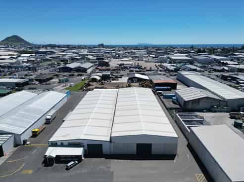 Prime Warehouse in Central Mount Maunganui