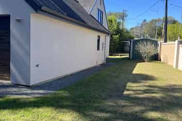 142 Upper Harbour Drive, Greenhithe