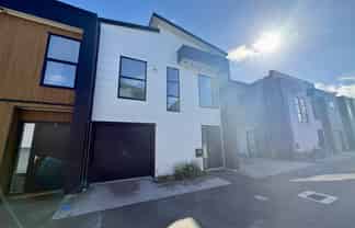 5/39 Nelson Street, Petone