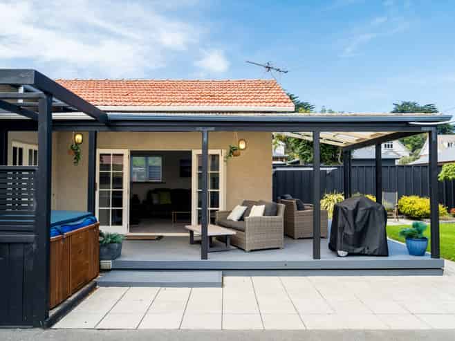 14 Kennedy Street, Saint Clair