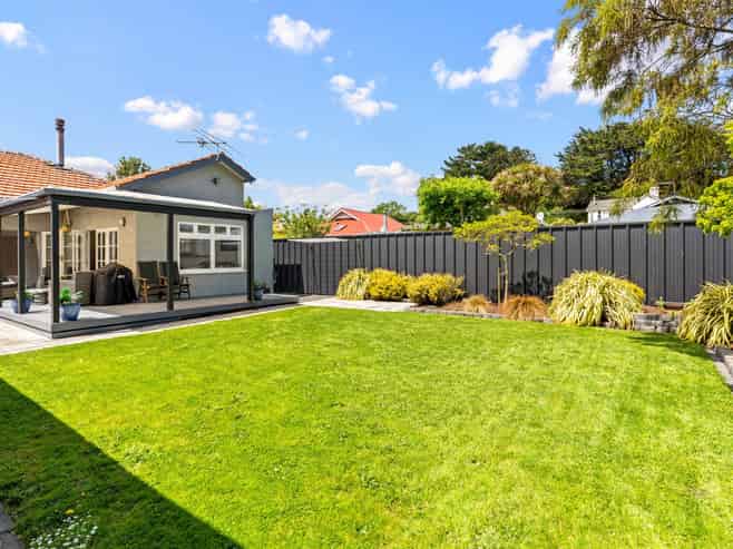 14 Kennedy Street, Saint Clair