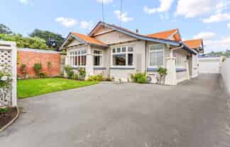 14 Kennedy Street, Saint Clair